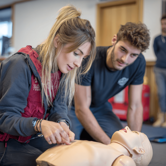 manchesterfirstaidtraining.co.uk